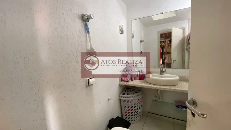 Imagem Sobrado com Edícula em Cibratel II - 3 Suítes à Venda