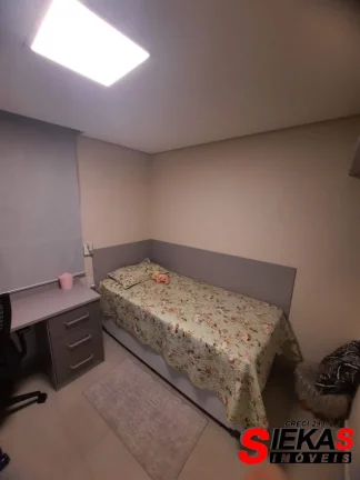 Imagem Imóvel de Luxo na Vila Matilde: Apartamento de 3 Quartos e 140m² com Suíte e 2 Vagas de Garagem em São Paulo-SP