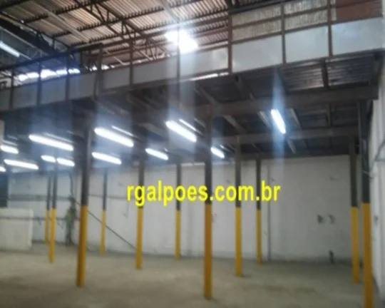 Imagem Galpão para Venda em DUQUE DE CAXIAS, Jardim Gramacho, 4 banheiros