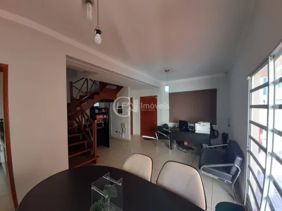 Imagem Lindo Sobrado no Bairro Margarida.!!