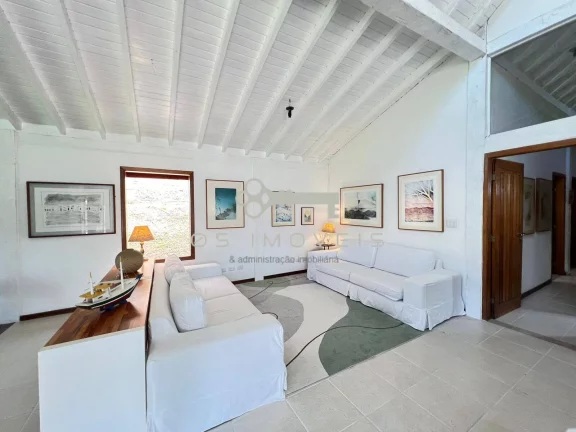 Imagem Propriede à venda Granja Viana: Residência Recém Finalizada com Duas Casas