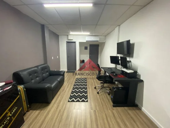 Imagem Excelente sala comercial no Centro de Niterói