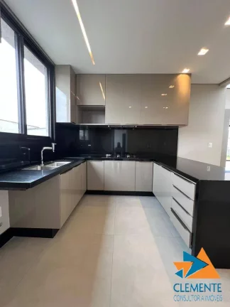 Imagem Excelente casa Linear no Alphaville
