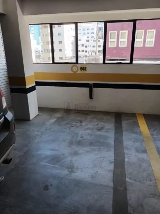 Imagem Apartamento com 2 dormitórios à venda no coração de Balneário Camboriú/SC