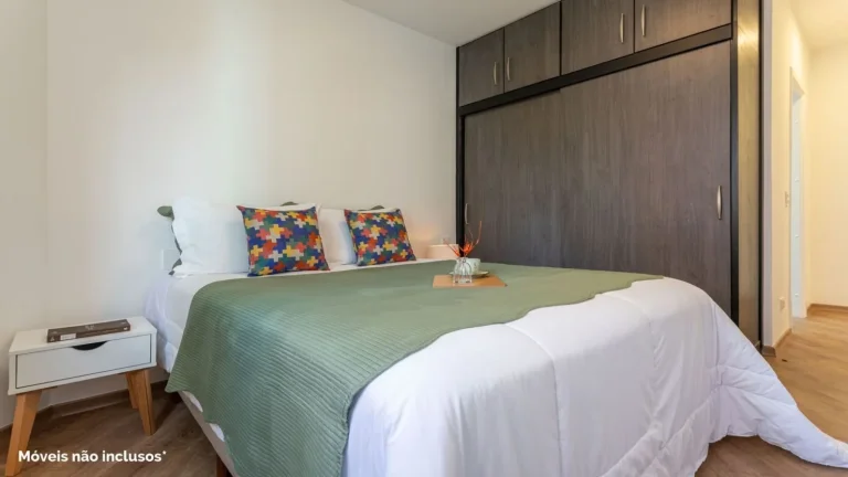 Imagem Apartamento 152M² Reformado, 4Q, 2 Suítes, 3 Banheiros, 3 Vagas, Piscina, Churrasqueira, Salão de Festas, Playground, Salão de Jogos, Espaço Gourmet.