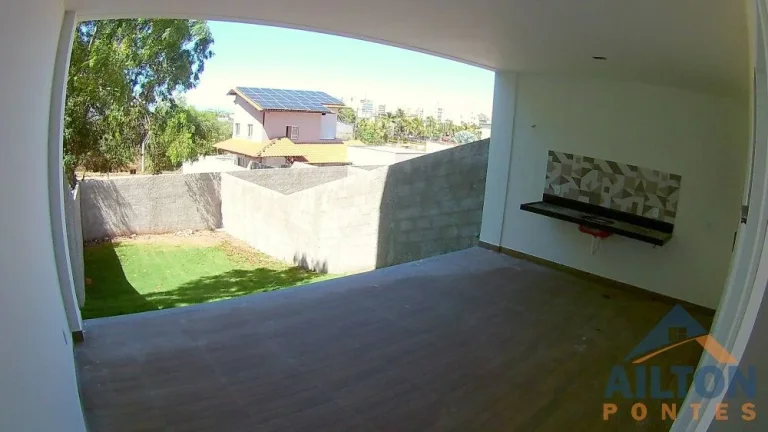 Imagem Casa Duplex com 3 Dormitórios à Venda em Nova Guarapari - Guarapari/ES