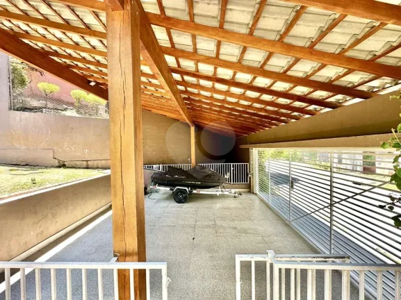 Imagem Casa à venda com 4 quartos, sendo 3 suítes, no condomínio Vilarejo, Carapicuíba - SP