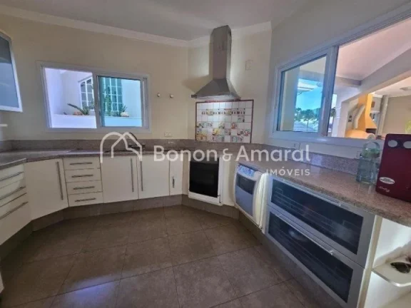 Imagem Você encontrou a casa dos seus sonhos! Este incrível sobrado em condomínio fechado em Valinhos of...