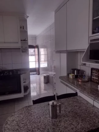 Imagem Casa com 3 dormitórios à venda, 203 m² por R$ 850.000,00 - Vila Maria Rosa - Ferraz de Vasconcelos/SP