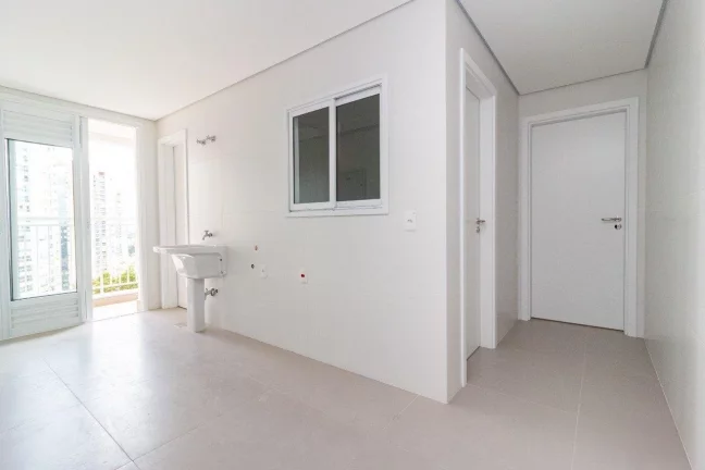 Imagem Apartamento com quatros suítes no Ecoville