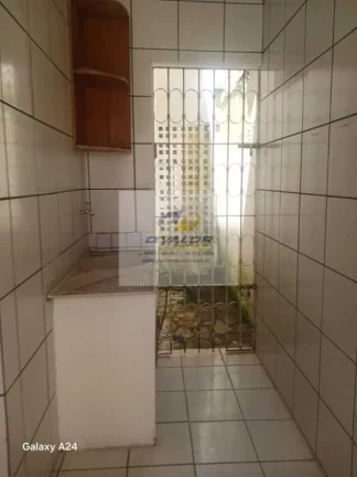 Imagem Vendo Casa com 159 m², 3 quartos s/ 1 suíte + DCE, sala p/ 2 ambientes, piscina e 3 vagas