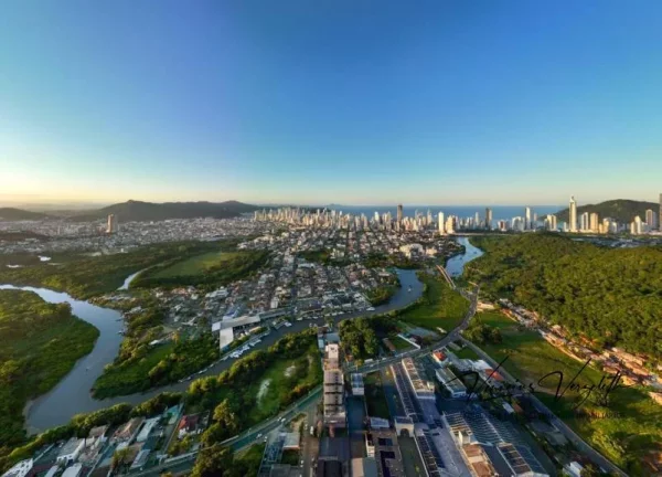 Imagem Terreno para Venda em Camboriú / SC no bairro São Francisco de Assis
