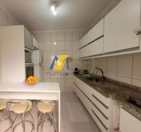 Imagem Linda Casa para venda com 2 suítes na Vila Metalúrgica