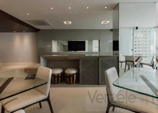 Imagem Frente ao Mar para Venda em Balneário Camboriú / SC no bairro Centro