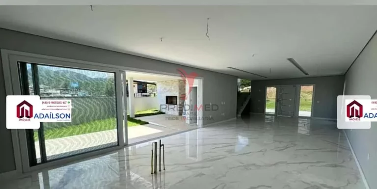 Imagem Casa alto padrão em Condomínio fechado com 4 Quartos à venda, 400m² - Em Florianópolis SC