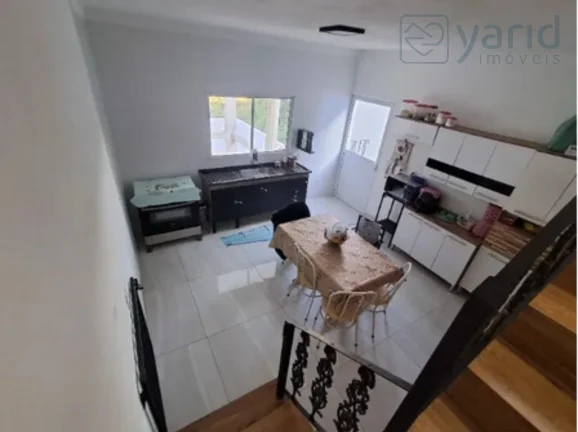Imagem Imperdível oportunidade: Casa à venda em Jundiaí-SP, bairro Jardim Vale Verde - 2 quartos, 1 sala, 1 banheiro, 3 vagas, 120m².
