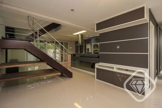 Imagem Casa em condomínio fechado com o maior pátio!

Você vai se surpreender com essa casa em condomín...