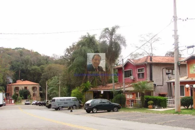 Imagem Vende-se Casa Diferenciada Open Space, em condomínio Vila Verde Km 36 Rapos