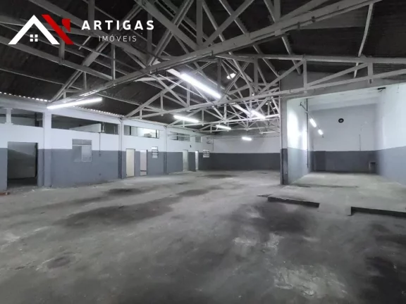 Imagem Alugo Galpão no Belenzinho A.C 1500 m2 com entrada para caminhões - 2 Pisos