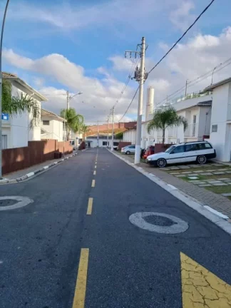 Imagem Sobrado com 2 dormitórios à venda, 64 m² por R$ 380.000,00 - Vila Colorado - Suzano/SP