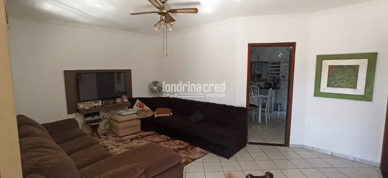 Imagem Casa à venda 4 Quartos, 1 Suite, 8 Vagas, 442M², Vila Brasil, Londrina - PR
