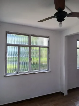 Foto do imóvel: Apartamento para alugar em Rio de Janeiro, Osvaldo Cruz, com 2 quartos, 01m2