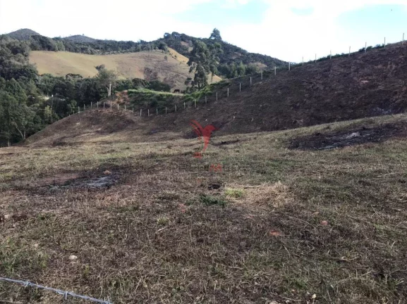 Imagem Terreno em Delfim Moreira - MG...aacute;rea 4.000 m2tipo condom...iacute;nio de ch...aacute;caraster...