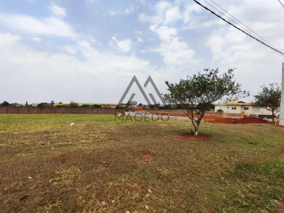 Imagem Lote 1.012m² pronto para construir - Condomínio Fechado - Cesário Lange/SP