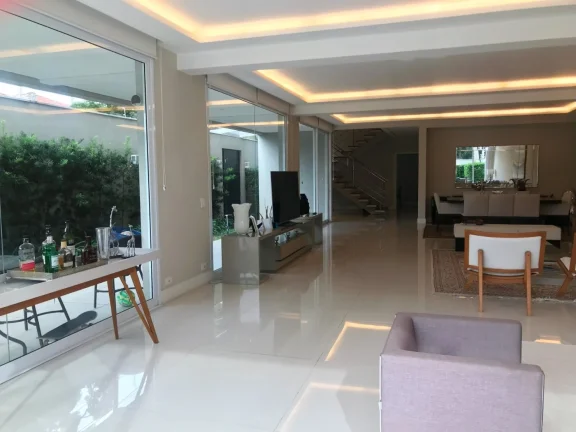 Imagem Casa Alto Padrão, Planalto Paulista - 400M², 3 Dorms, 3 Suítes + 1 Reversível, Armários, Jardim, Split.