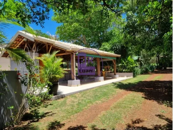 Imagem Linda Chácara à Venda com Localização Perfeita!