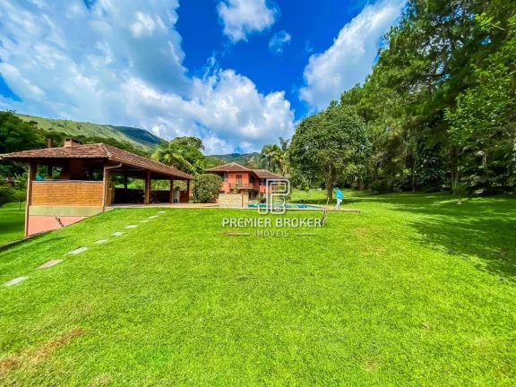 Imagem Casa à venda, 227 m² por R$ 1.450.000,00 - Posse - Teresópolis/RJ