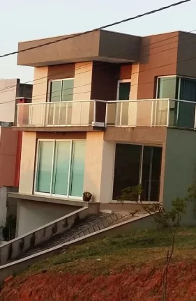 Imagem Sobrado com 4 dormitórios à venda, 372 m² por R$ 1.900.000,00 - Cidade Parquelandia - Mogi das Cruzes/SP