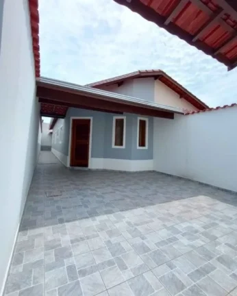 Imagem Casa para Venda em Itanhaém, Bopiranga, 2 dormitórios, 1 suíte, 1 banheiro, 2 vagas