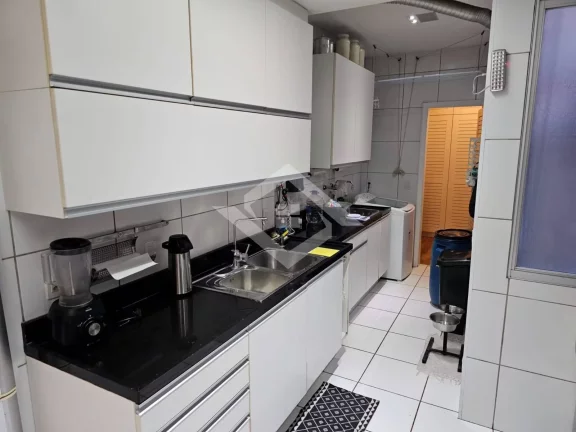 Imagem Cobertura Quartos com 315m² à Venda – Amplo e Exclusivo – Apenas 2 por