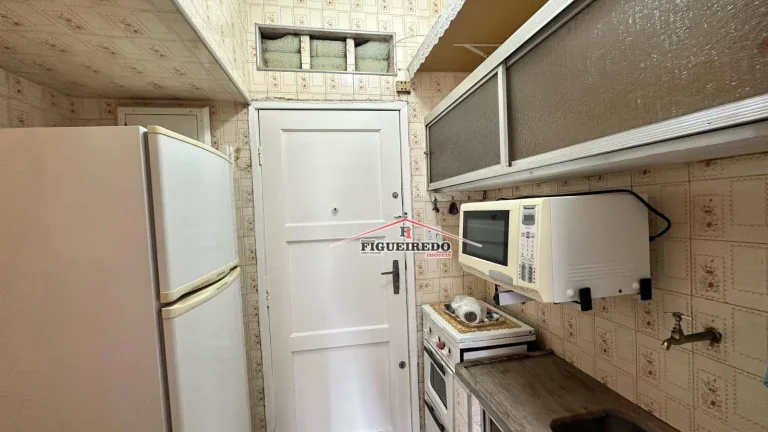 Imagem Kitnet à venda, 22 m² por R$ 140.000,00 - Vila Assunção - Praia Grande/SP