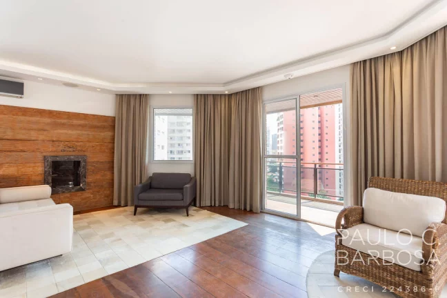 Imagem Vila Nova Conceição Venda - 3 Suítes - 3 Vagas - 206m²
