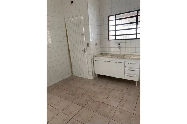 Imagem Casa para locação na Vila Mangalot