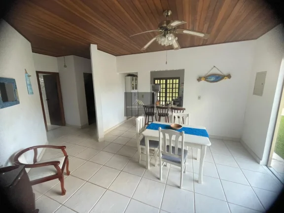 Imagem Casa em Condomínio para Venda em Ubatuba / SP no bairro Horto Florestal