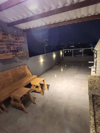 Imagem Sobrado com 2 dormitórios para alugar, 135 m² por R$ 3.800/mês - Campestre - Santo André/SP