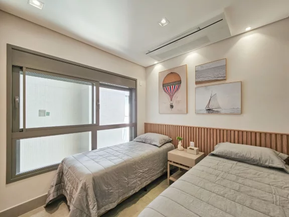 Imagem Apartamento de Luxo à Venda em Riviera de São Lourenço Módulo 07: 4 Quartos, 3 Suítes, 3 Salas, Varanda Gourmet, Lazer Completo!
