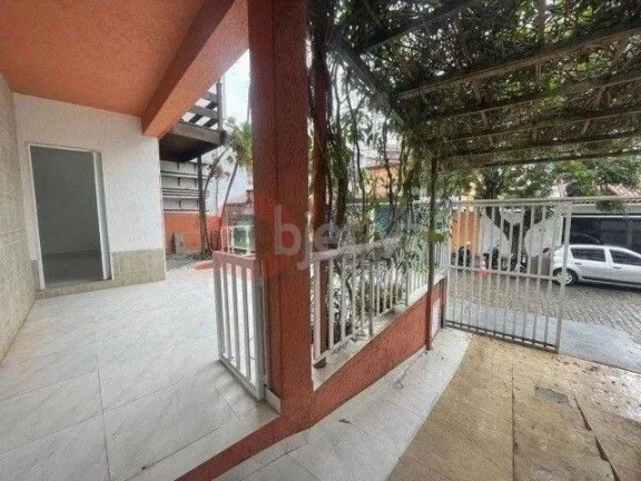 Imagem Casa com 10 dormitórios à venda, 240 m² por R$ 1.500.000,00 - Passagem - Cabo Frio/RJ