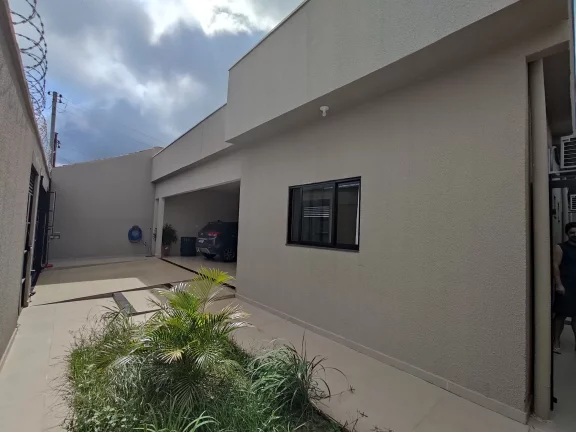 Imagem Casa De 3/4 Sendo Dias Suites No Jardim Marista Em Trindade