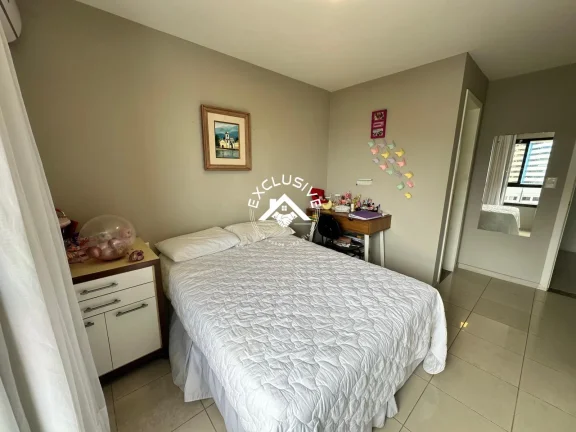 Imagem Casa para Venda em Salvador, Pituba, 3 dormitórios, 3 suítes, 4 banheiros, 4 vagas