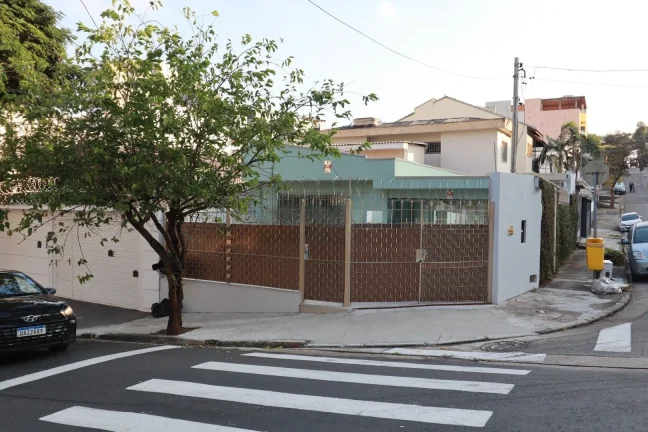 Imagem "Casa Comercial ou Residencial de 105m² - Conforto, Praticidade e Localização Privilegiada"