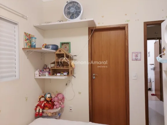 Imagem Casa térrea, com pintura nova, 163m² de área privativa em um terreno de 339m², no Condomínio Fl...
