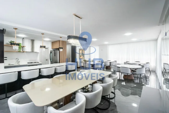 Imagem Mobiliado sendo 4 suítes, 170.6 m² - Centro - Bal. Camboriú/SC