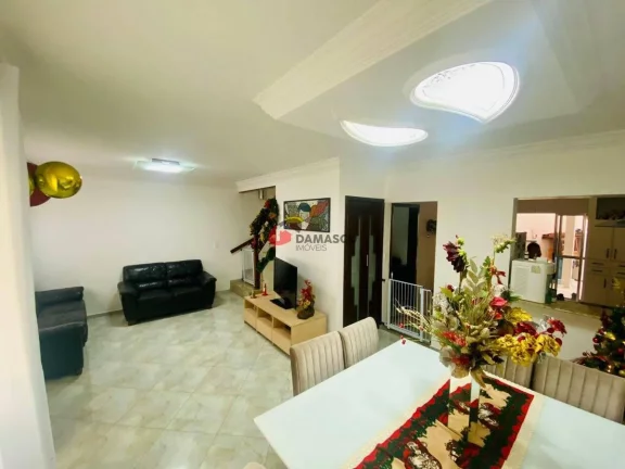 Imagem Sobrado à venda 4 Quartos, 3 Suites, 5 Vagas, Olímpico, São Caetano do Sul - SP