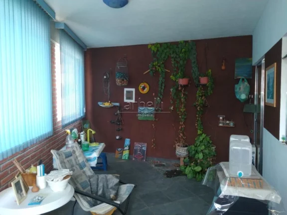 Imagem Sobrado com 300 metros quadrados aproximadamente de área total e 150 metros quadrados de área cons...