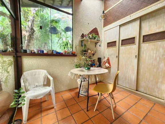 Imagem Casa em Condomínio para Venda em Teresópolis / RJ no bairro Bom Retiro