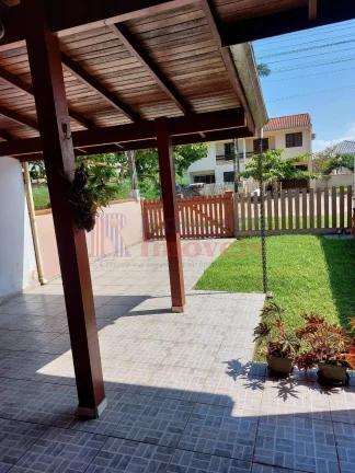 Imagem Casa Balneário Brasília - Ótima Localização Próximo da Praia.
